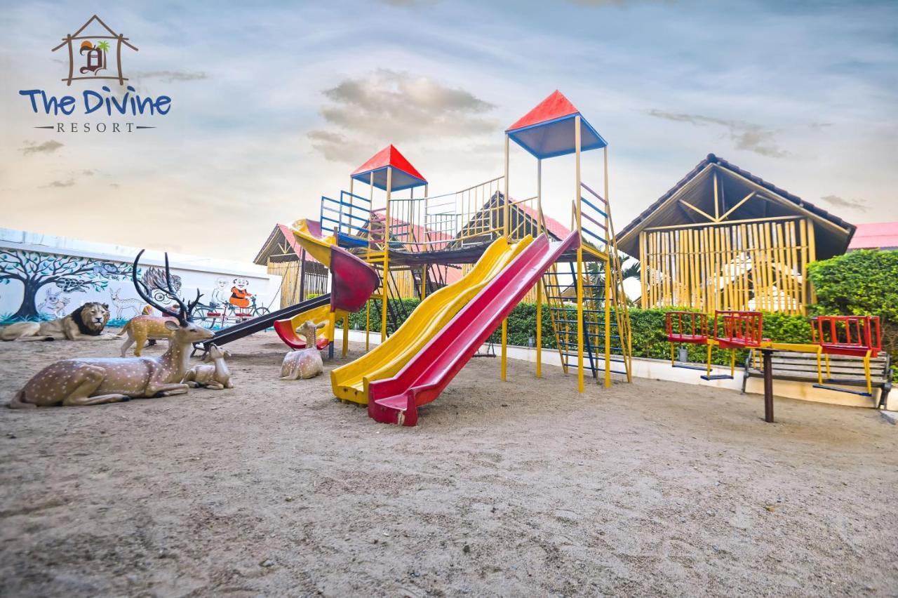 The Divine Resort Somnath Ngoại thất bức ảnh