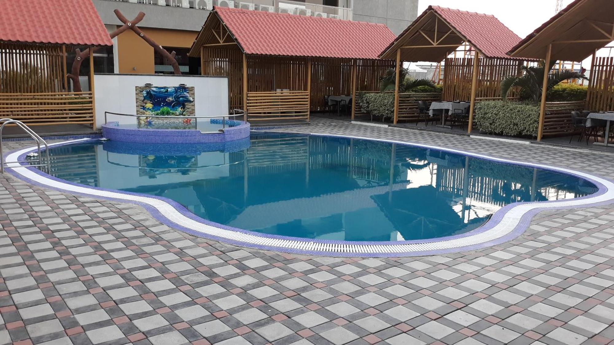 The Divine Resort Somnath Ngoại thất bức ảnh