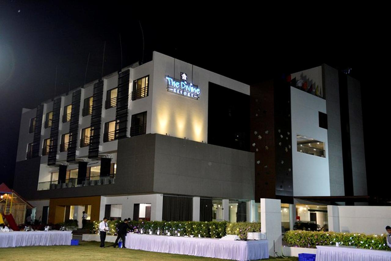 The Divine Resort Somnath Ngoại thất bức ảnh